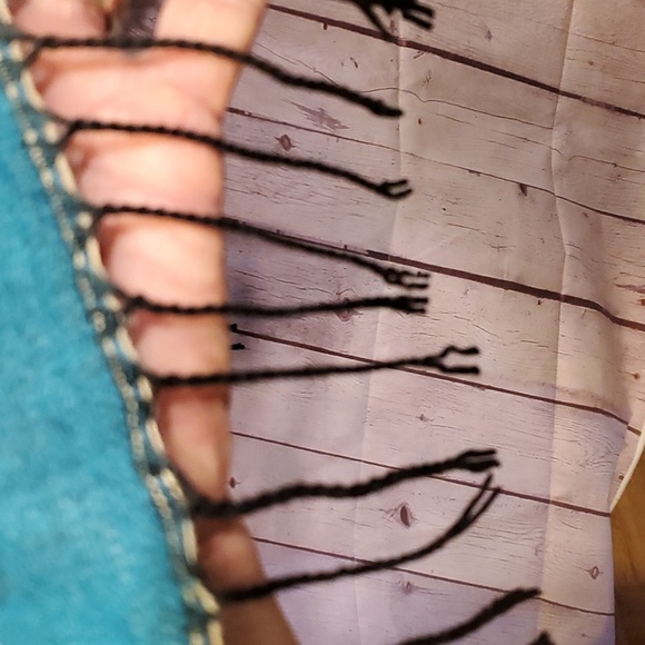 Gila River Reversible Wrap - Picture 4 of 4